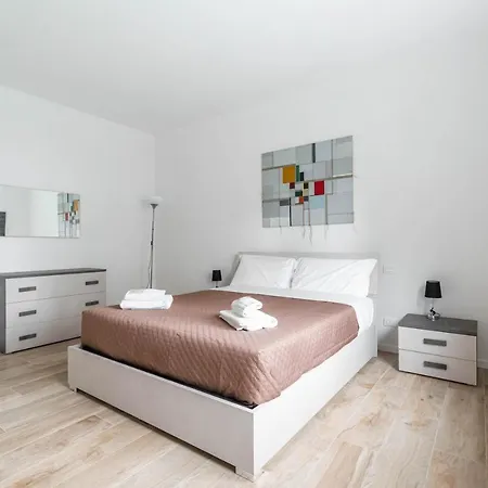 Italstay - Guerrazzi New Flat - Parcheggio Privato * Padova