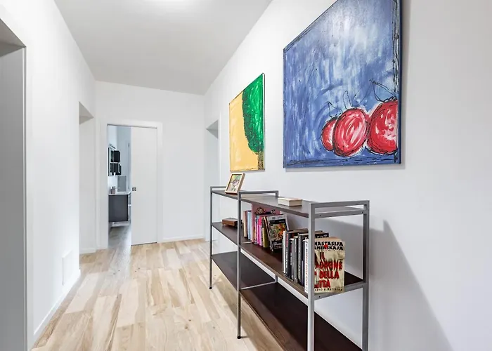 Enjoy Home - Ampio E Luminoso Appartamento Nel Verde