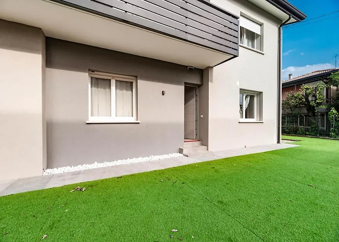 Enjoy Home - Ampio E Luminoso Appartamento Nel Verde